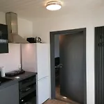 In Kvaers - Kitchen And Ev Charging Apartment Grasten